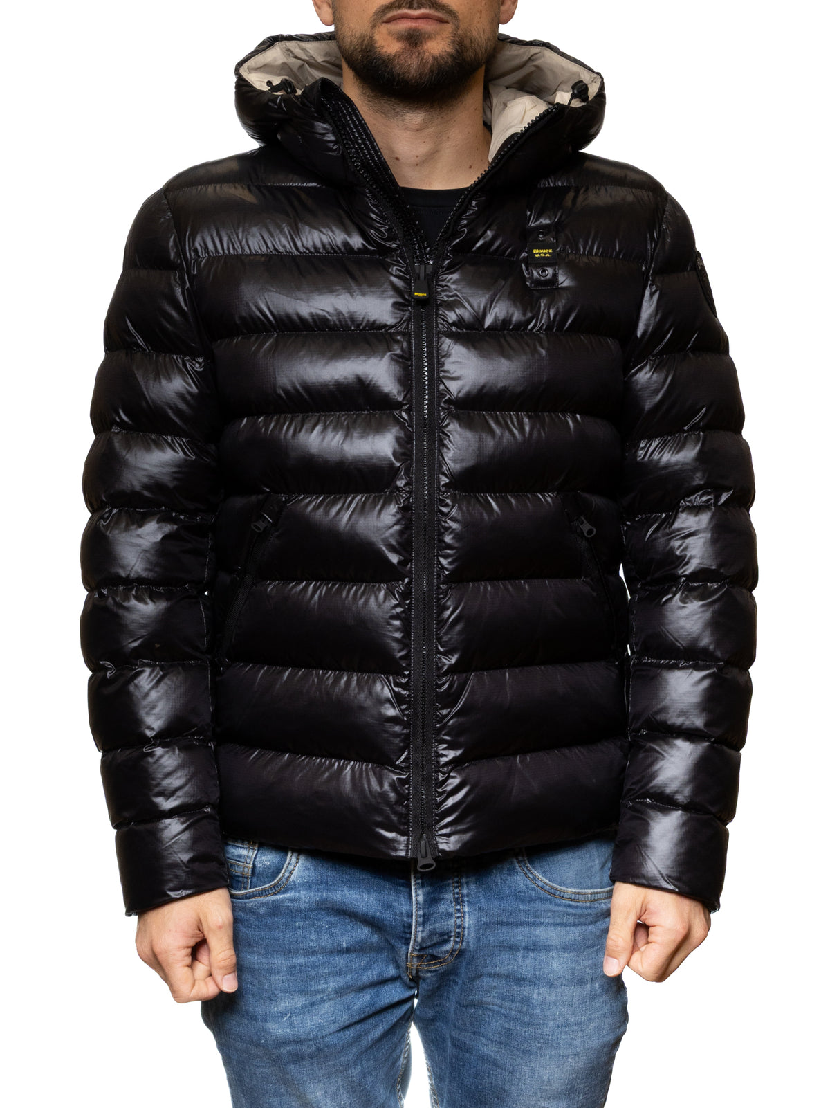 Piumino corto nero in piuma Blauer vista frontale con cappuccio e zip