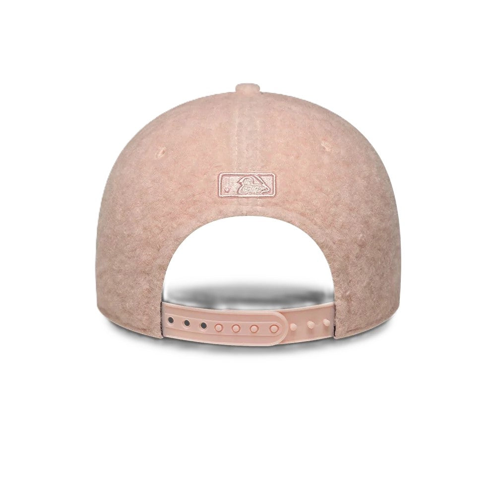 NEW ERA € 32,00 60915792 9FORTY WINTER-PNK