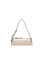 Borsa baguette in pelle taupe GUESS vista frontale con logo dorato e tracolla