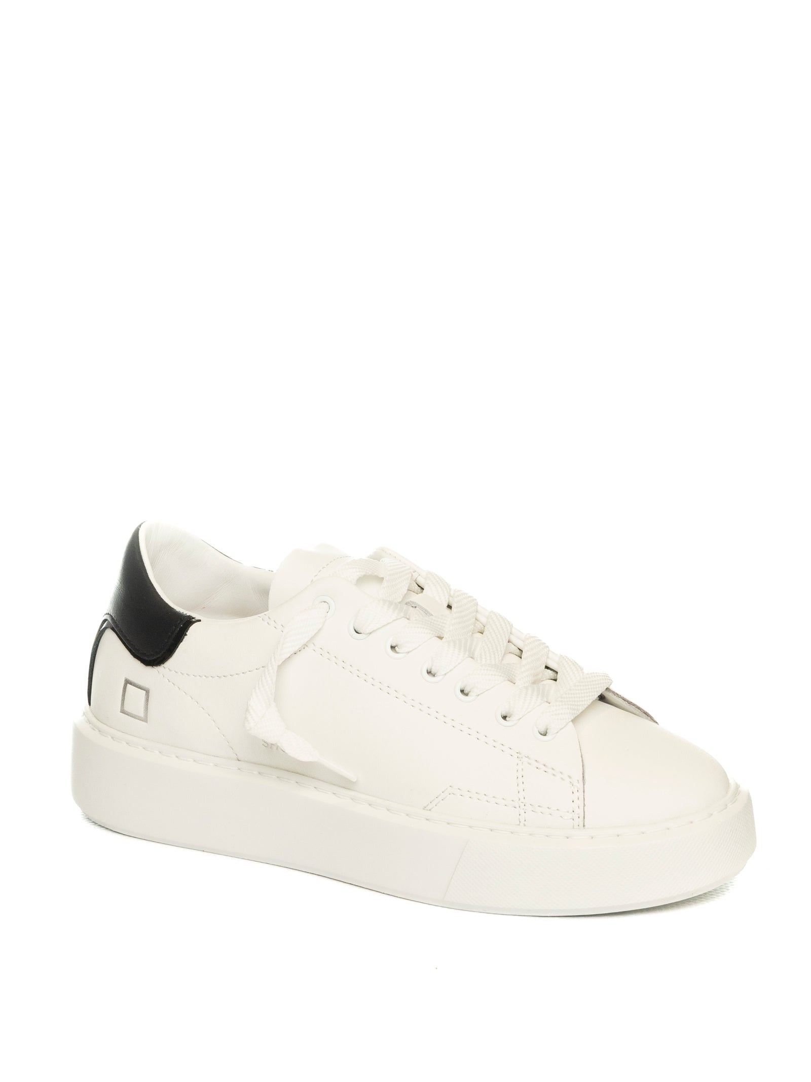 D.A.T.E. Sneaker sfera bianco/nero SFERA CALF-WHI/BLACK 